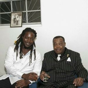 Meet your Posher, Frank